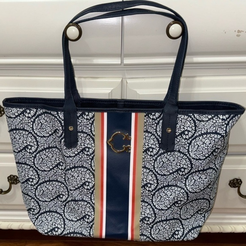 C. Wonder Tote Bag